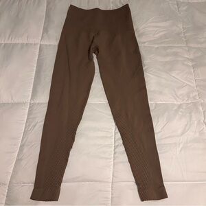 KIRAGRACE X KATHRYN BUDIG Leggings